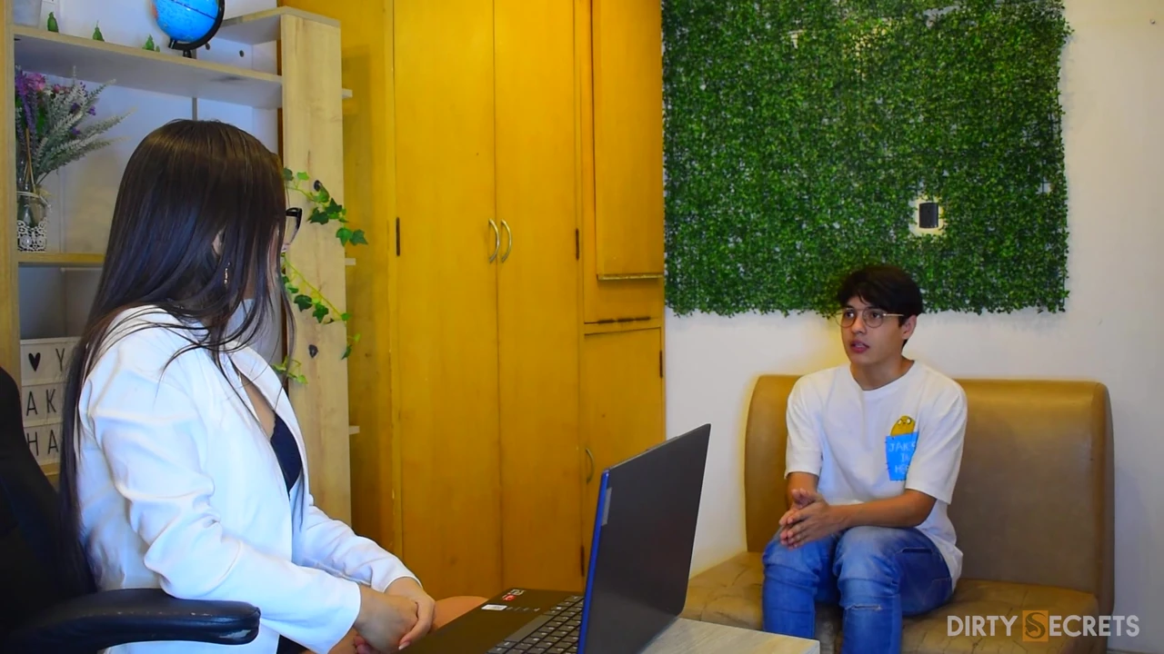 DOCTOR KATHY_LEE FUCKS HER BEST FRIEND'S STEPSON, LIL_TIMY