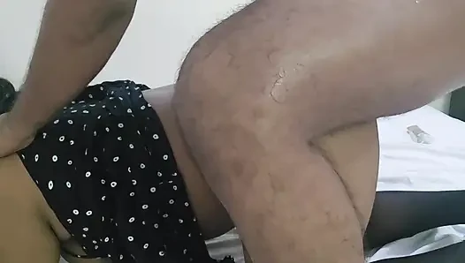 Büyük götlü anal desi bengalli boudi