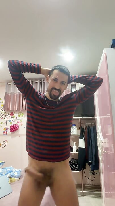 Hot Stepdaddy Jerking off Nuts Like Crazy
