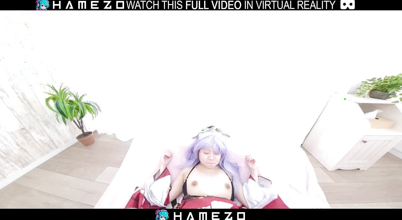 Den sexy japanske jenta Cocona Himekawa gleder kjæresten sin, i VR.