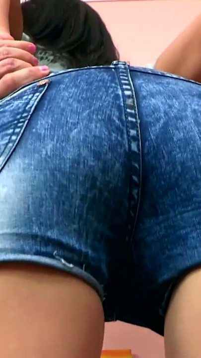 Bulgarian Babe's Juicy Ass Hardcore Fucked In Tight Jeans! | Clip 1