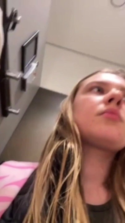 Jucielussie teasing u in the locker room | Clip 1