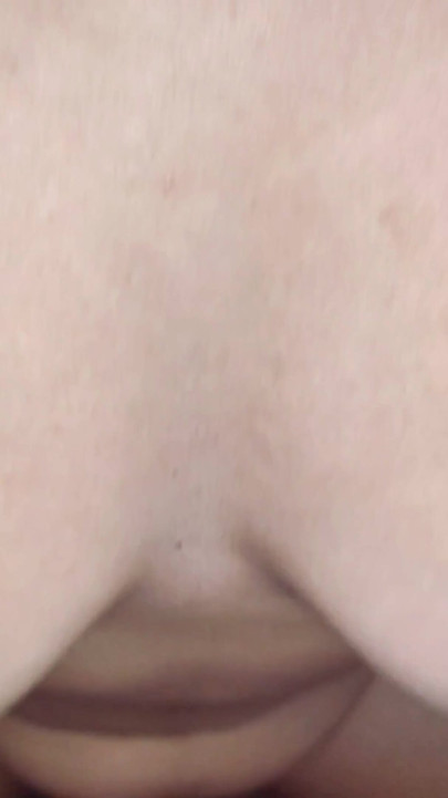 젖탱이를 빨아주는 네팔 소녀 | 클리 2