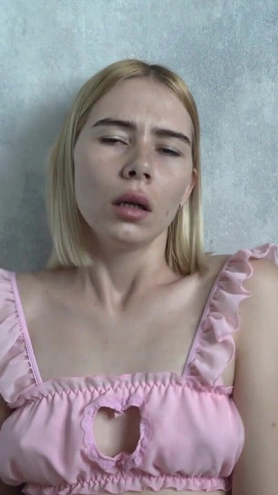 "Güzel Alice orgazm oluyor, güzel acı" dan ağzı açık bırakma anı