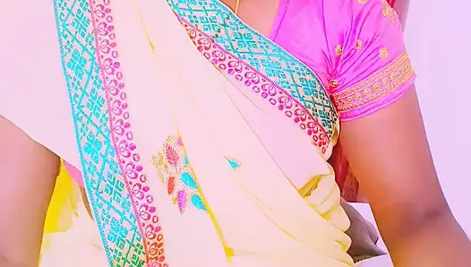 Полное видео. Деревенская дези жена неверная, муж трахает отца мужа. Телугу грязные разговоры.