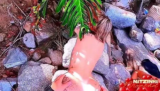Fantasy On The Beach - Sarışın ve Esmer (bakış açısı)