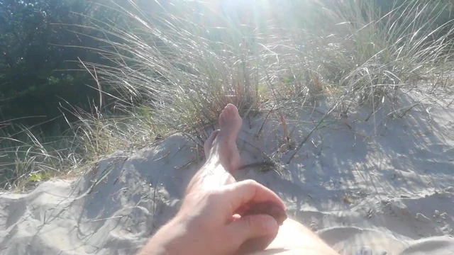 masturbation on beach