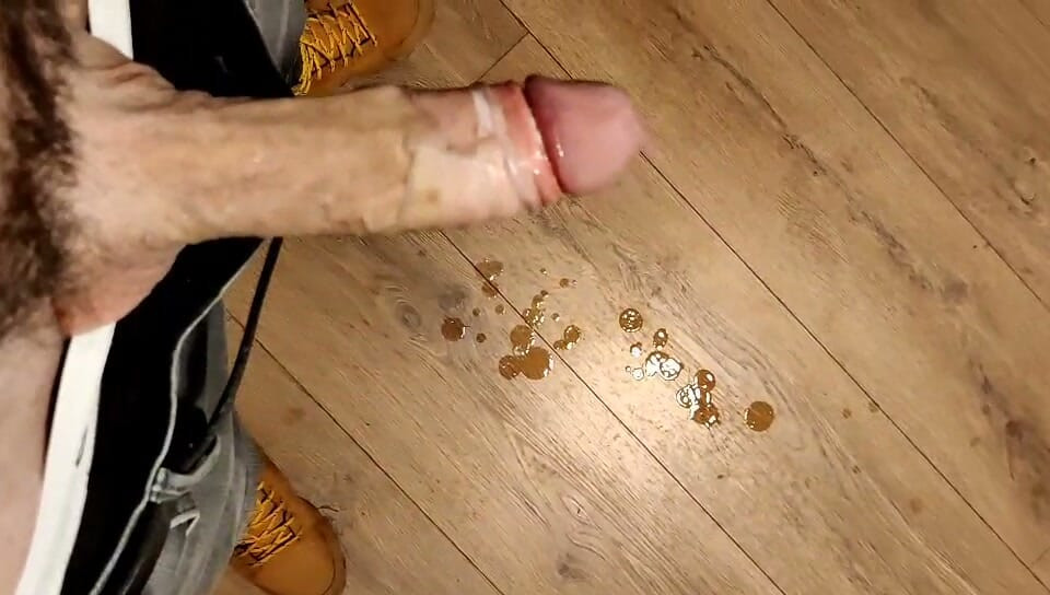 Cumshot upon arrival home