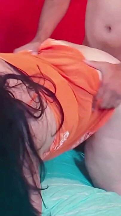 Big-assed woman fucked doggy-style | Clip 1