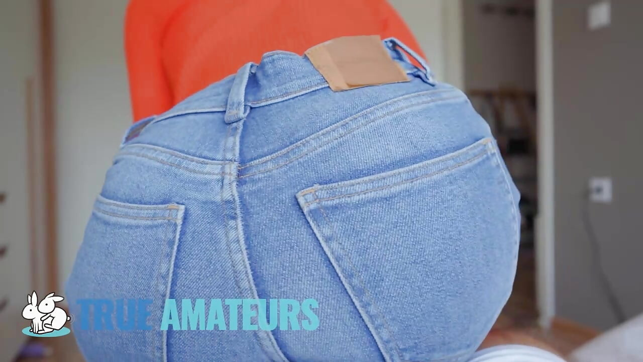 TRUE AMATEURS - Kelly rivars men savaari karne se pahle Daniel ka mota land apne munh men leti hai