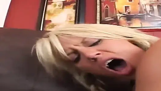 Blonde Babes Share Throbbing Cock in Sloppy Threesome