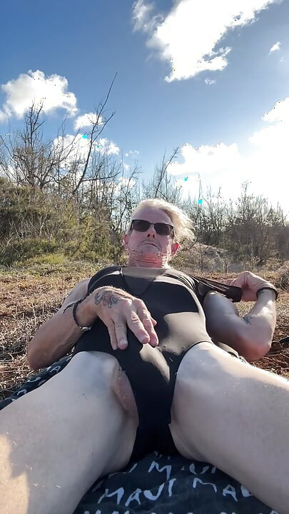Outdoor masterbation