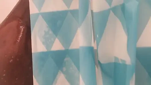 Watch me cum in the shower