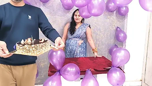 Neujahrsfeier mit rosser fero schokoladenkuchen