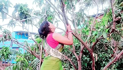 Mami Ki Lal Sari Dekh Ke Land Khada Hogya Hardcore Chudai with Mami