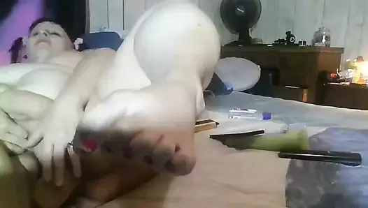 Curling Them Toes in Gies Your Naughty Tounge Its Time to Fucking Cum