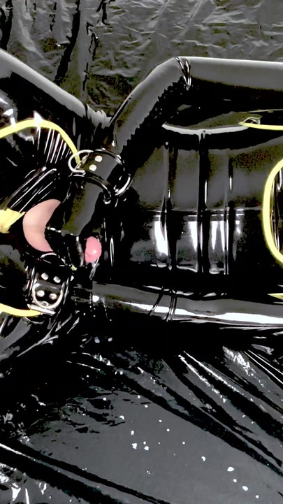 Jaw-dropping moment from "Rubber Gimp Milking!"