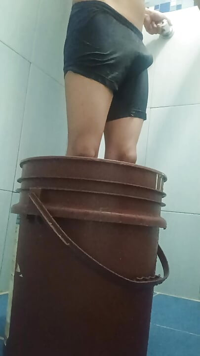 Explosive Cum in Shower: Intense Masturbation Under the Shower All the Way
