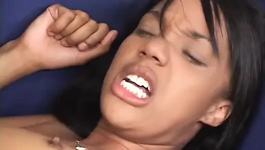 Flexible ebony whore with long legs allows to leave cum on ass