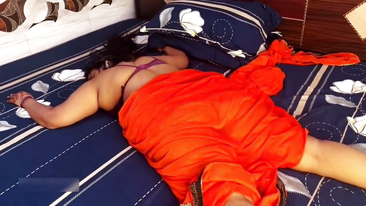Husband Sees Orange Saree, Wife in Pink  Hard Doggy Style Fucking Viral