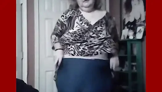 Hemşire Vicki yıpranarak teşhir ediyor
