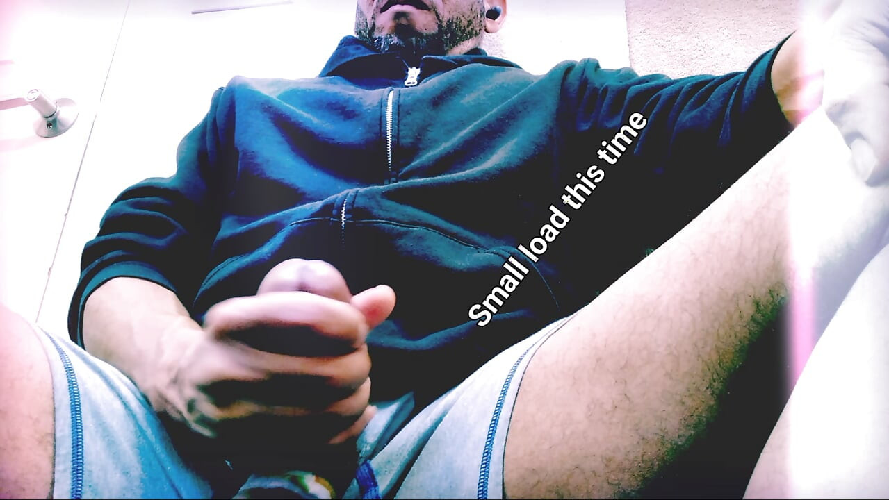 Milking my cock getting it ready for tonight