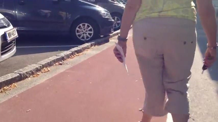 polio bottom wiggle