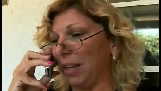 Nenek tua yang sange dientot kontol dalam banget dan dicrot di muka