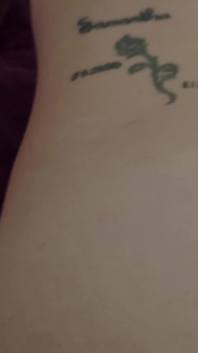 Un GRANDE dildo con la faccia del fantasma | Clip 3