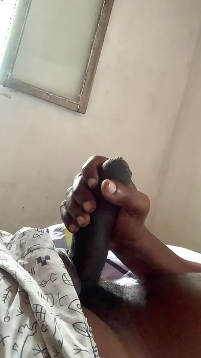 I Can't Stop Imagining This Bitch, She's Hot, She Gives It to Me Like It Should Be