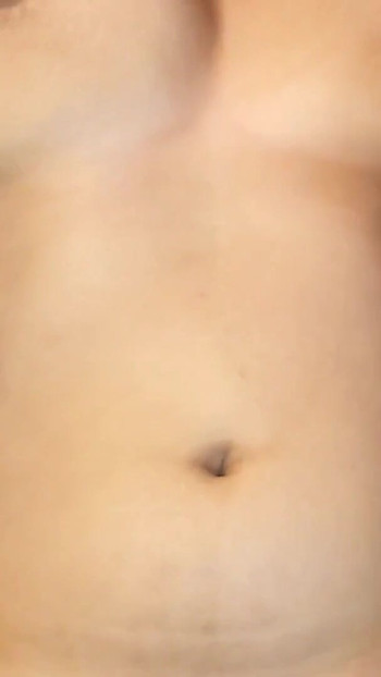 Erőteljes pillanat a "Fucking my Wife" című filmből, miután visszatért az Office Sexy Cowgirl Riyából
