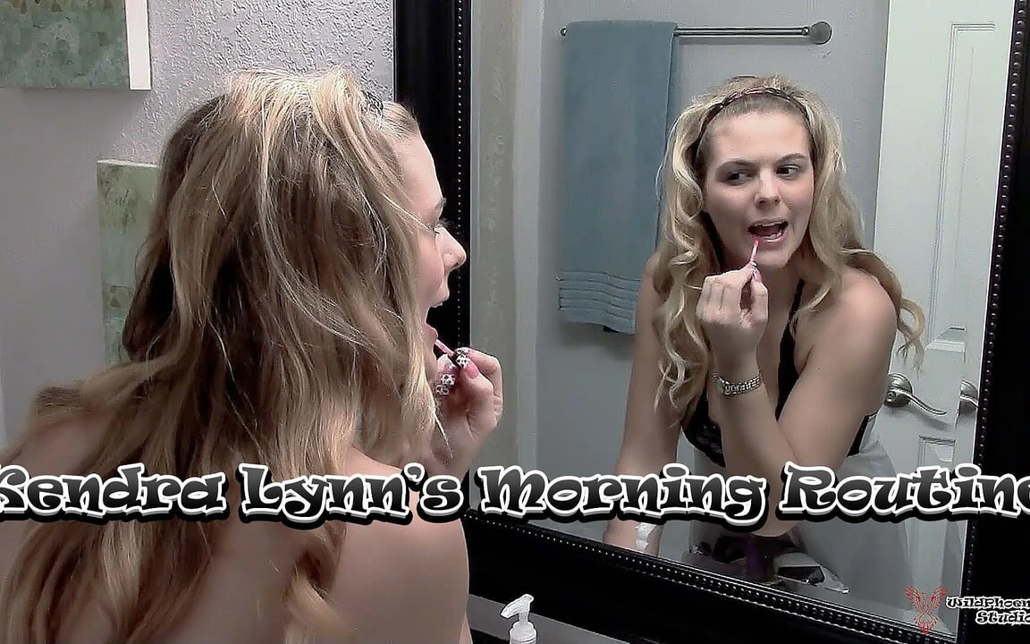 Kendra Lynn's Morning Routine: Full Bush Flash, Naked Stretch & Bathroom Makeup