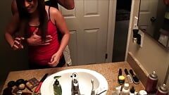 Brynn Jay hat pornos geliebt und sie macht ein paar private sexvideos mit ihrem freund.