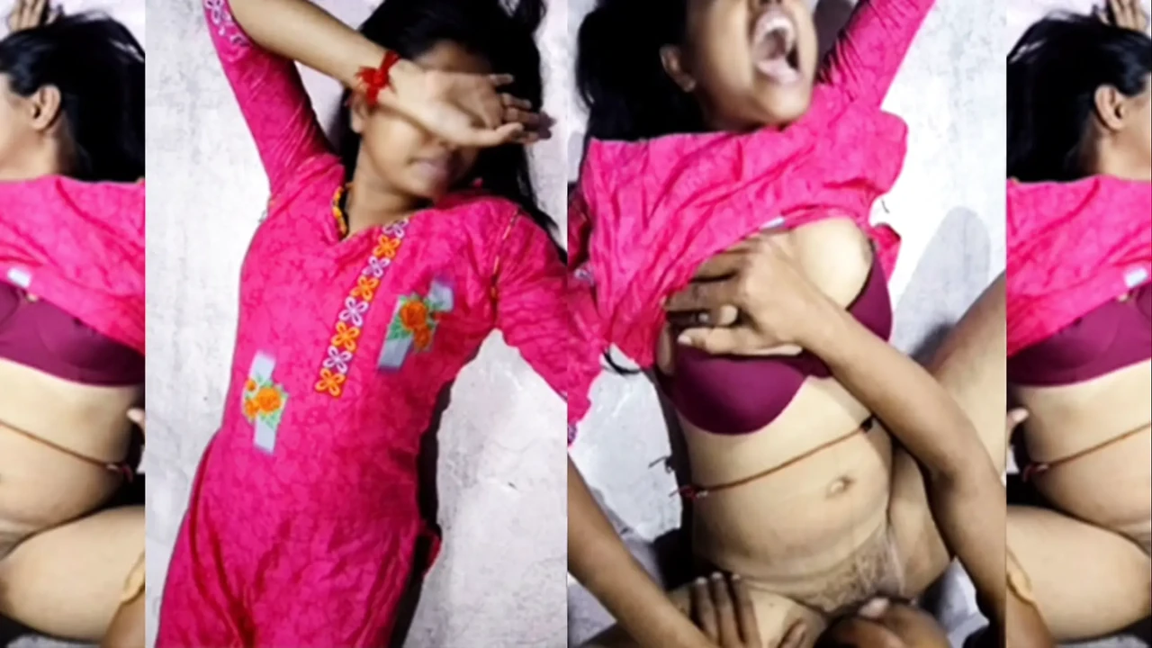 Desi beautiful teen girl tight pussy Romance xxx video , beautiful village teen girl Homemade video