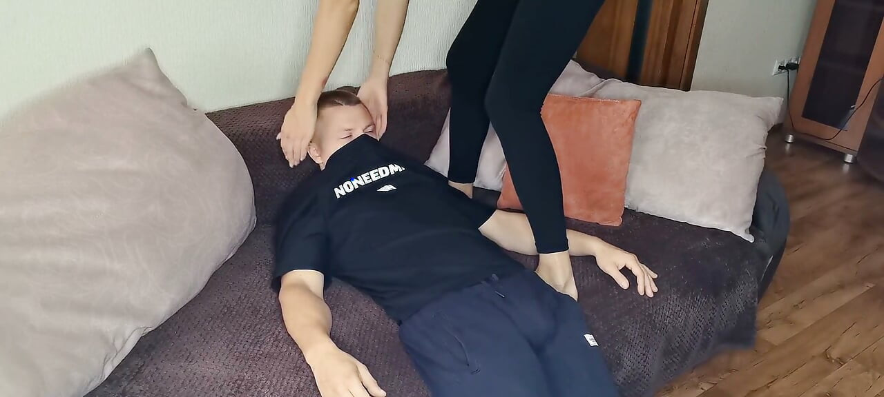 I Sat on His Face in Leggings.