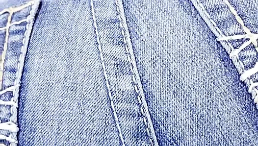 Kızıl saçlı götünü sikiyor fışkırtarak ayakları eziyor