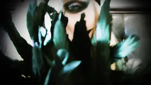 Etkilerim altında beyin yıkanıyor