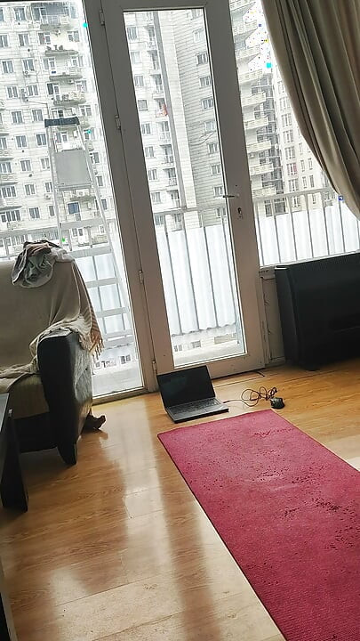 Yoga Princess Don't Mind a Support
