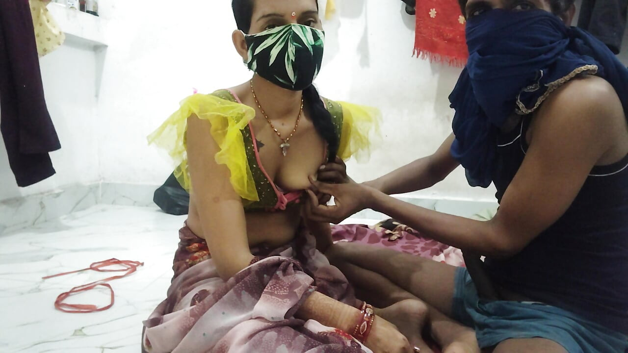 দিনের বেলায় স্বামী-স্ত্রীর গরম রোমান্স