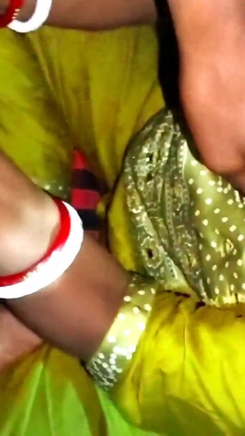 The sister-in-law called her brother-in-law and gave him oral sex in a desi style. | Clip 2