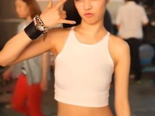Have Fun Fapping Over Sojin's Sweet Tummy