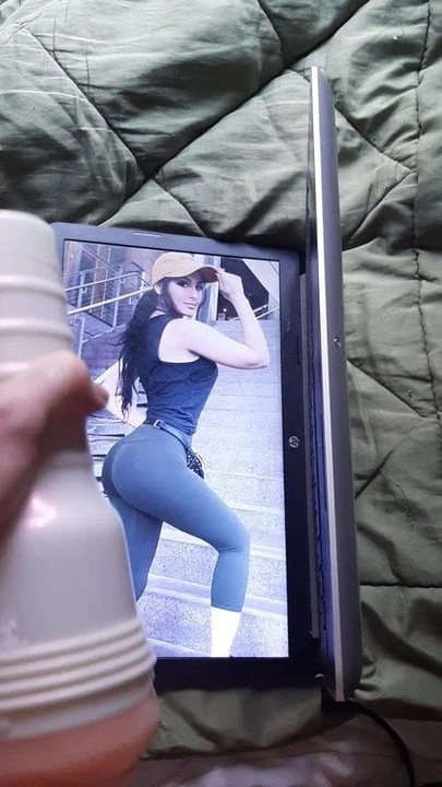 SSSniperWolf Huge Load Fleshlight Tribute