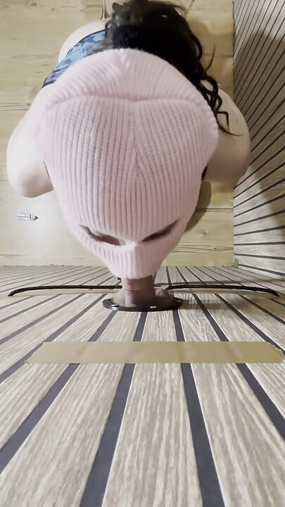 I Am a Gloryhole Slut