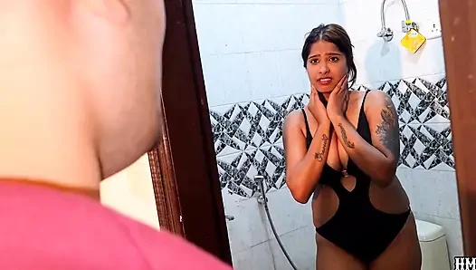 Indische asiatische desi-klempner aman-besitzerin tejashwini hardcore-ficken von seinem großen schwanz