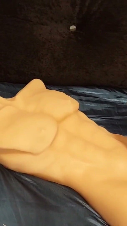 I had an orgasm trying my new realistic sex toy. UNBOXING REVIEW | Clip 1