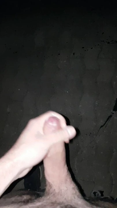 Spraying my cum on the ground