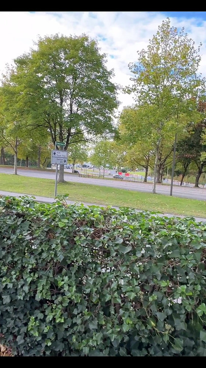 两个饥渴的妓女在B1号公开处境! 双喷射!