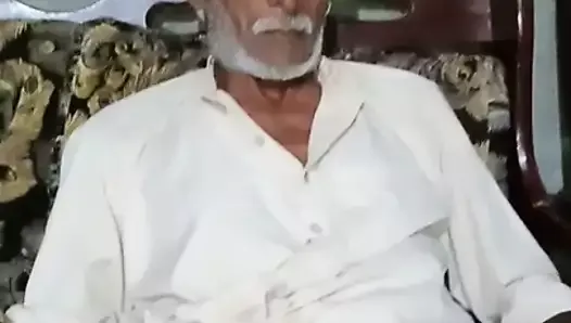 Baba Manzoor kot GhUlam sex with hand