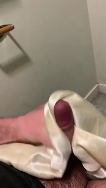 Satin play