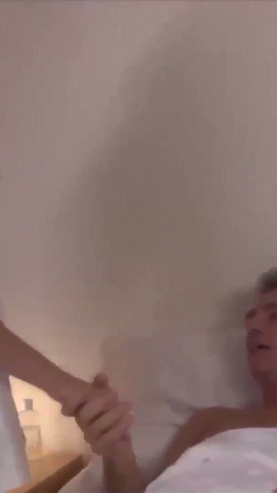 2 deutsche schlampen haben spass | Clip 3